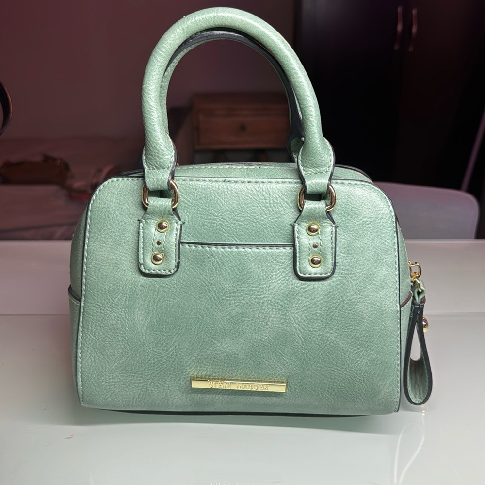 Mini Steven madden purse!!!! Used!✨✨✨✨